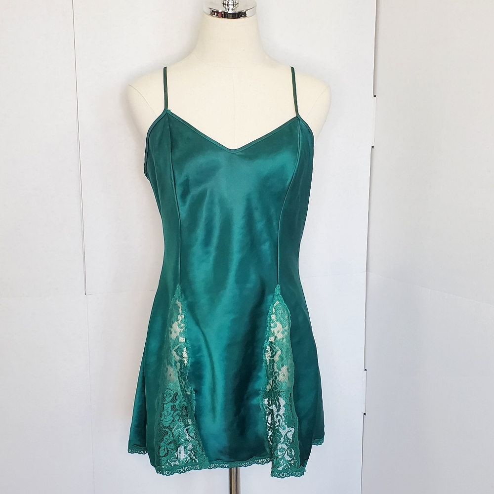 Vintage Victoria's secret 90s Silk Lace Slip